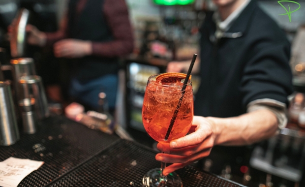 a cocktail being served in Peppermint Bar